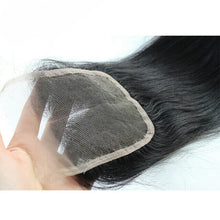 Straight lace closure